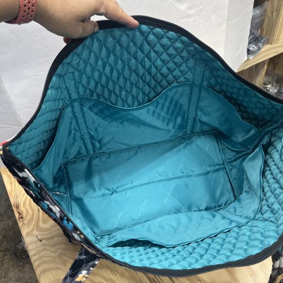 Vera Bradley X- Large Zip TOTE SPLASH FLORAL Shoulder Bag Trolly Slip Carry On - Picture 6 of 16